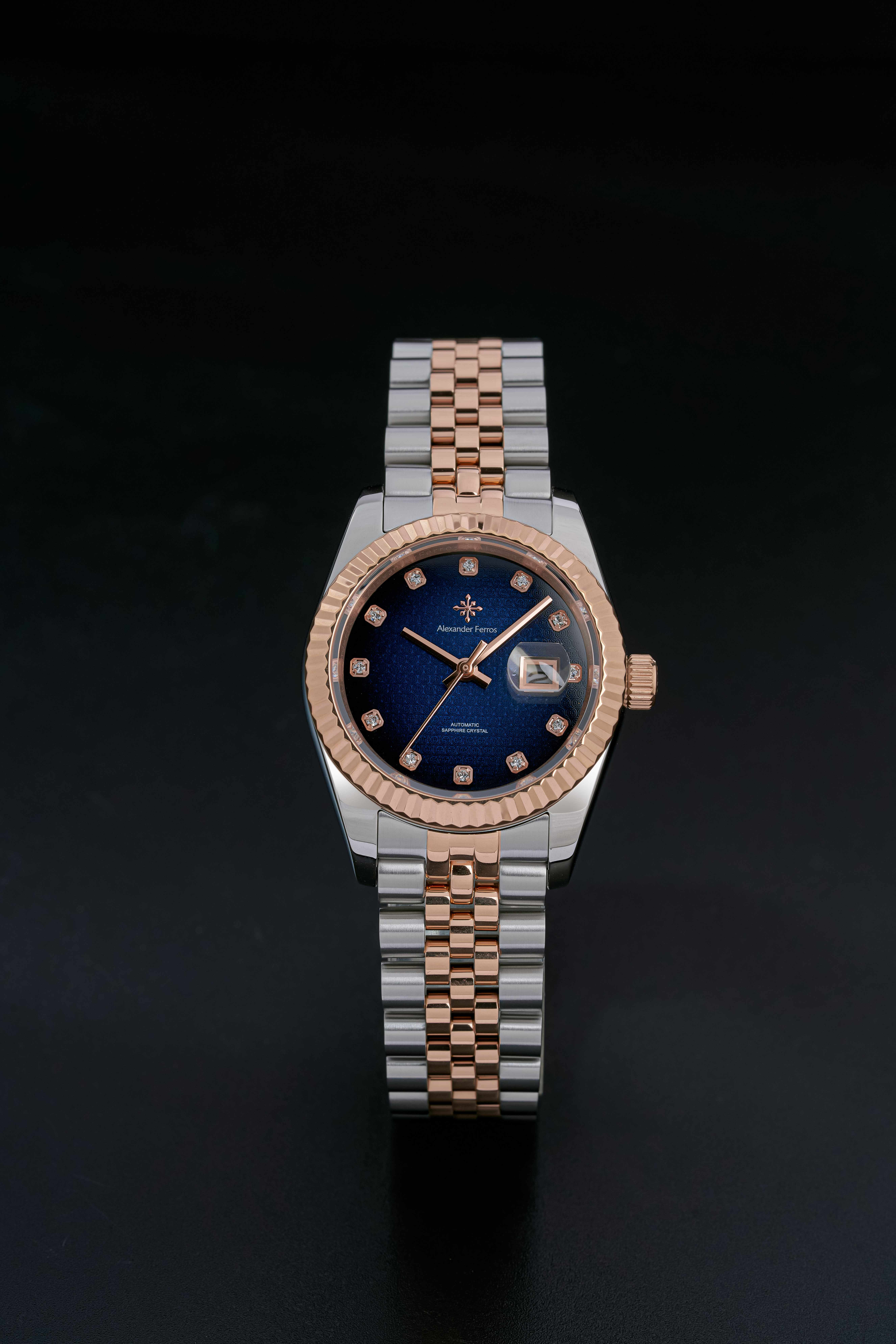 Chọn đồng hồ nữ từ 45 – 60 tuổi