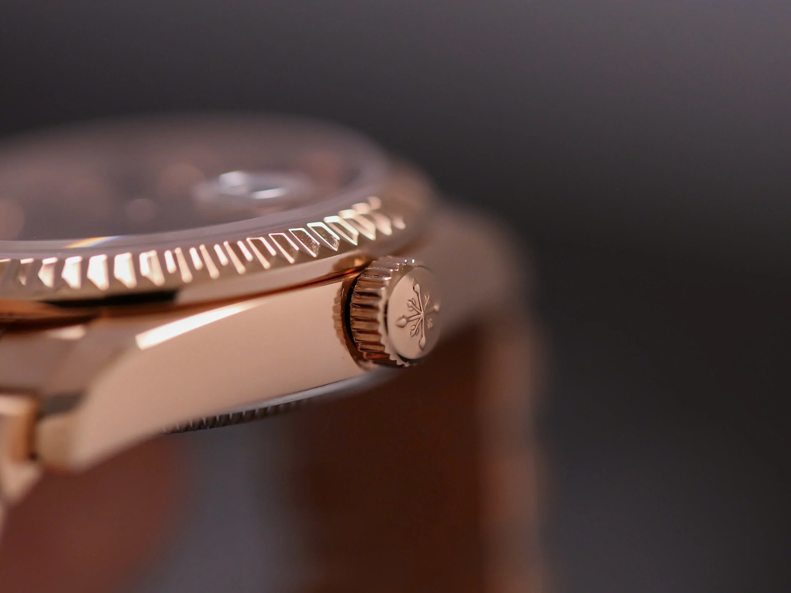 Đồng hồ mạ vàng PVD có bền không?