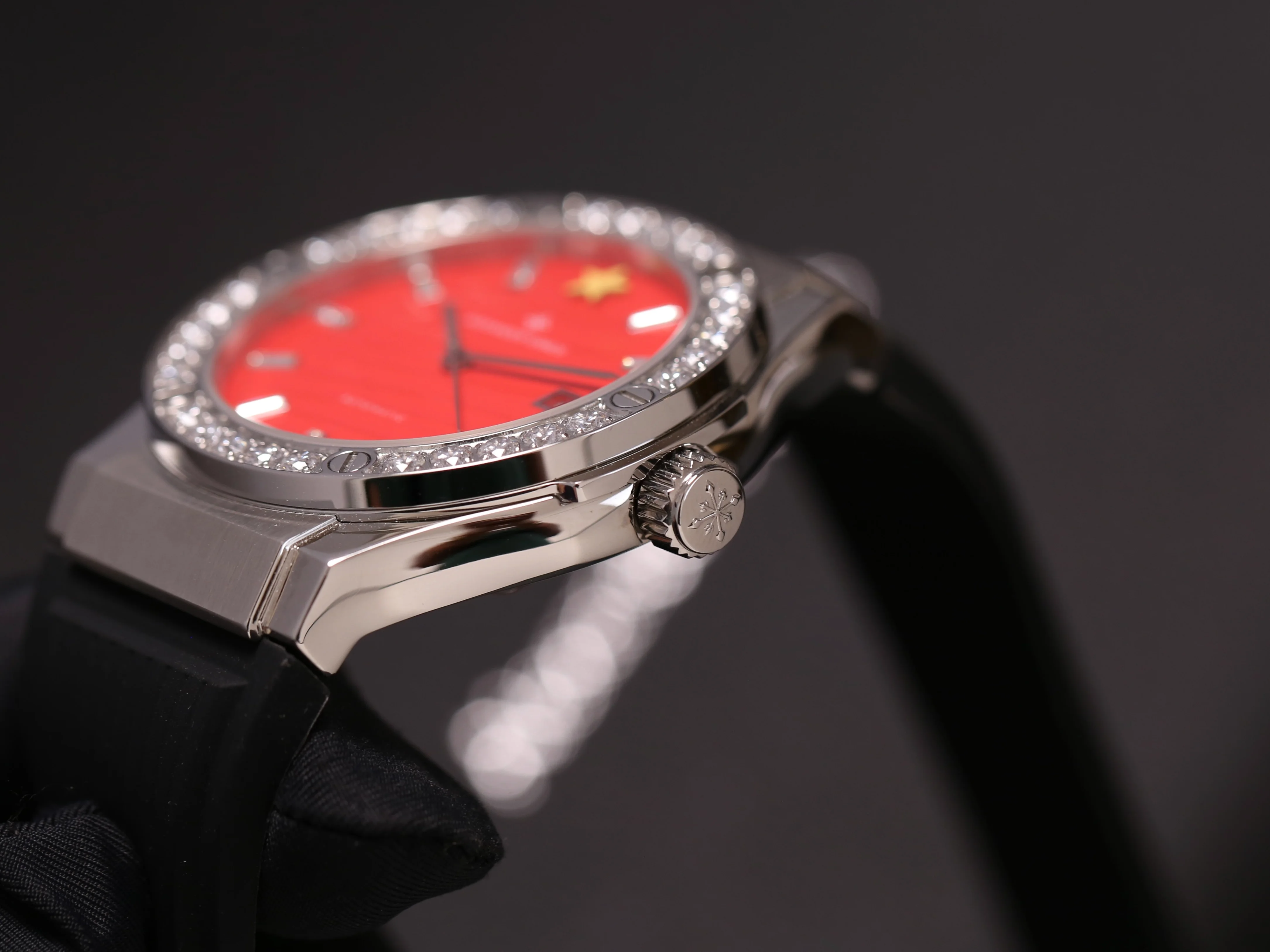 Các lưu ý quan trọng để giữ đồng hồ luôn bền đẹp